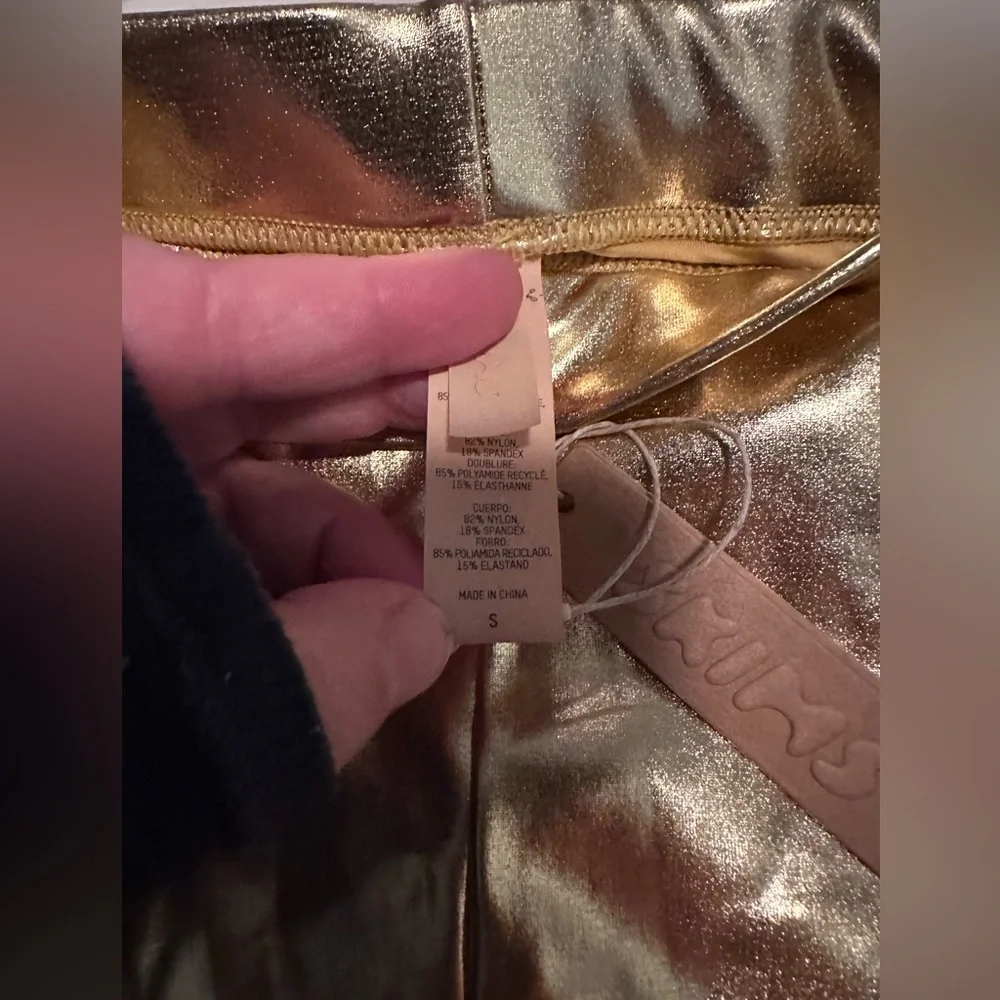 NWT-‎ METALLIC SWIM MID WAIST SHORT- Gold- size small